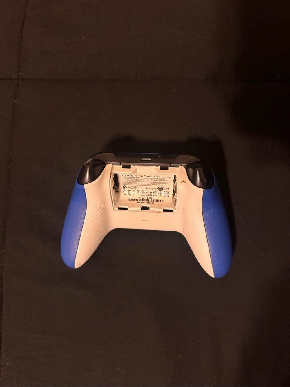 (READ!) Lot Of 5 Xbox One & Xbox One X|S Controllers(MAY HAVE MINOR STICK DRIFT)